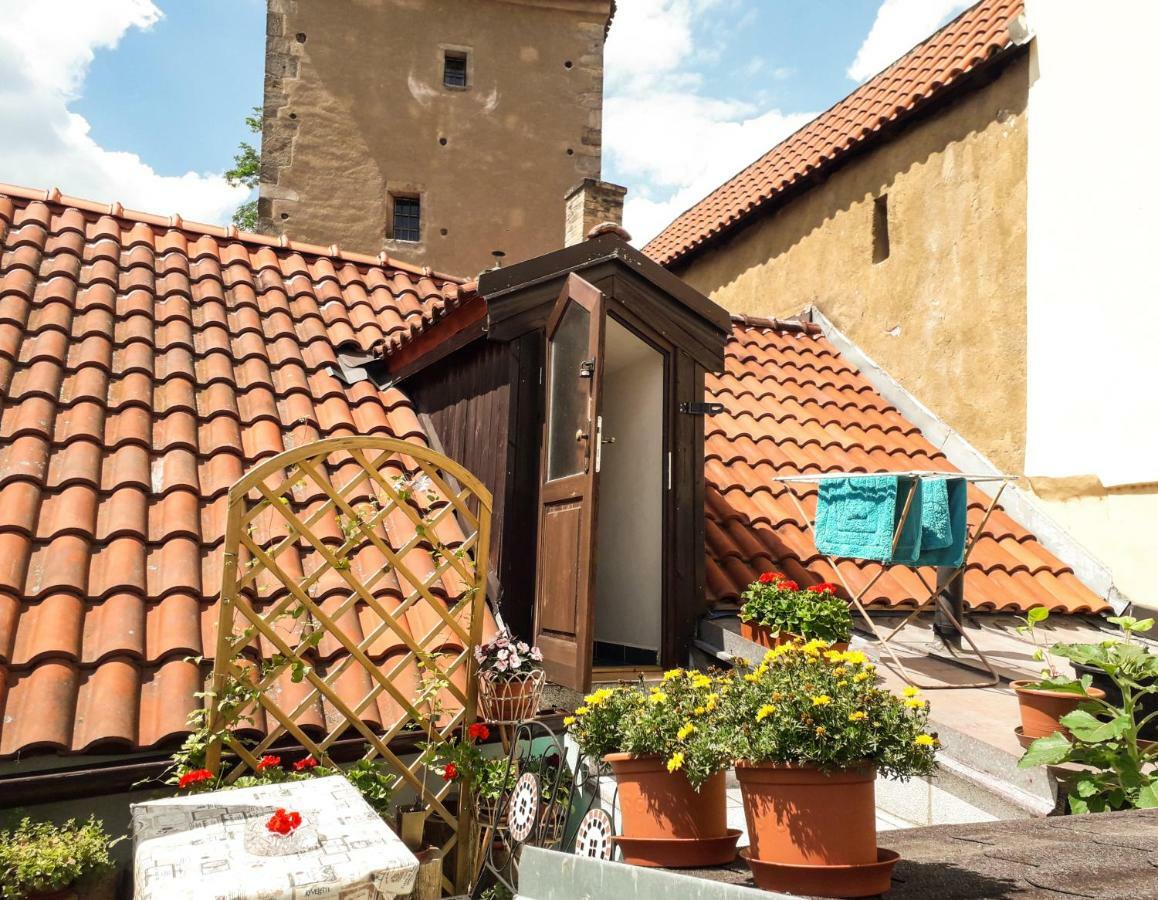 Romanticky Apartman U Veze Zelezna Panna Budweis Exterior foto