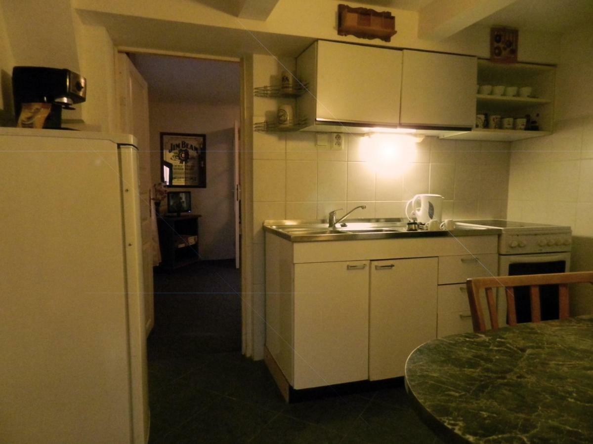 Romanticky Apartman U Veze Zelezna Panna Budweis Exterior foto